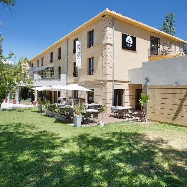 Suite Home Aix en Provence Sud TGV，位于Mimet的酒店