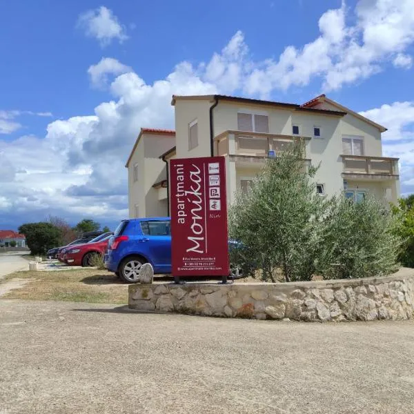 Apartments Monika Nin，位于宁的酒店