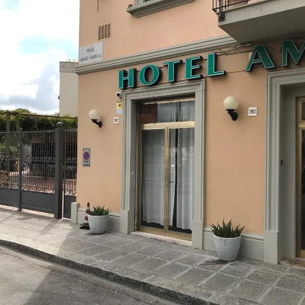Hotel Amico Fritz，位于利沃诺的酒店