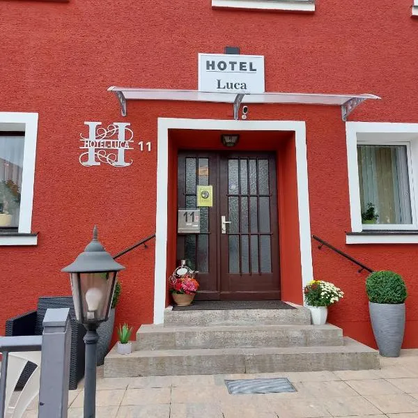 Hotel Luca，位于Hiltpoltstein的酒店