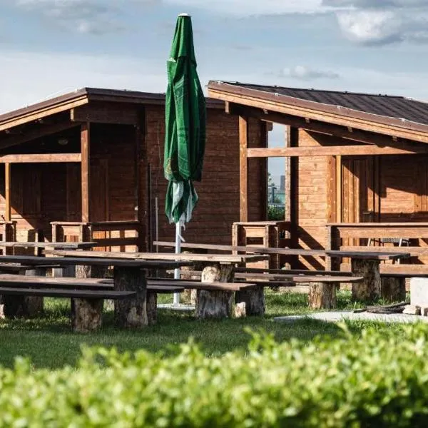 Camping Divoká Voda，位于布拉迪斯拉发的酒店