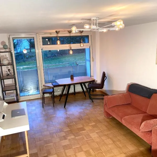Private Wohnung in Fürstenfeldbruck, nahe Ammersee/München/Augsburg，位于菲尔斯滕费尔德布鲁克的酒店