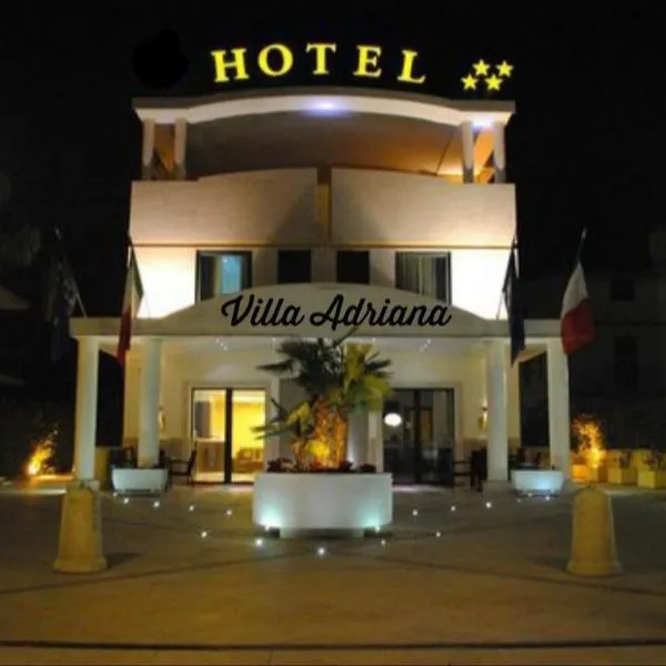 Villa Adriana Hotel，位于Ponte Lucano的酒店