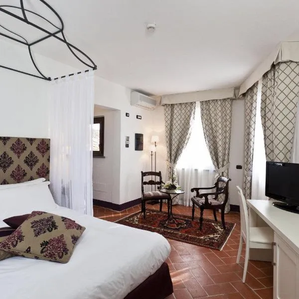 圣米尼亚托酒店，位于Colleoli的酒店