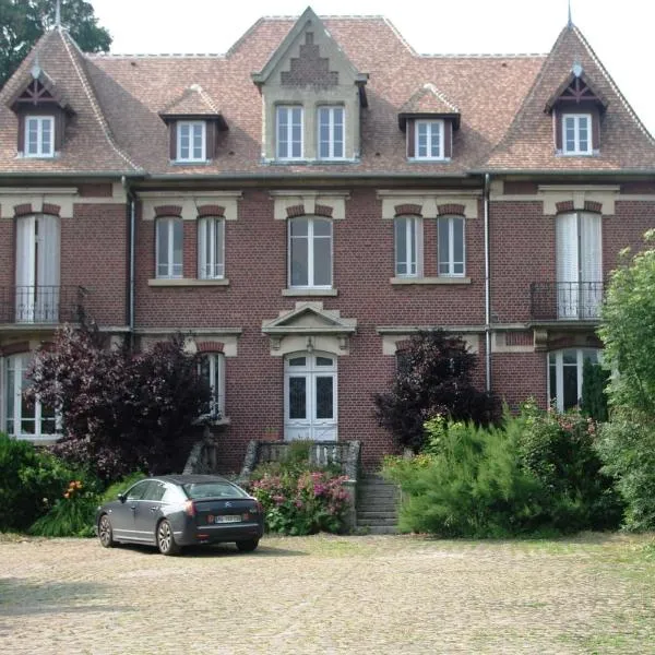 克瑞索耶庄园住宿加早餐旅馆，位于Pontoise-lès-Noyon的酒店