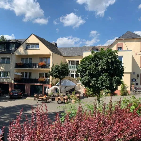 西蒙兰德盖斯涛夫酒店，位于Farschweiler的酒店