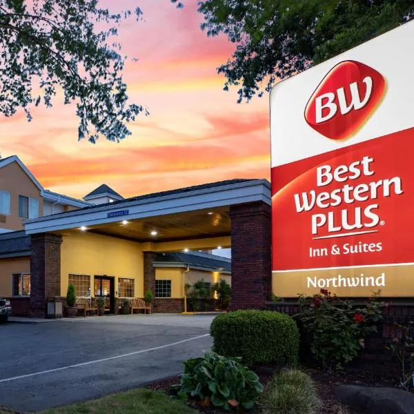 Best Western Plus Northwind Inn & Suites，位于Tualatin的酒店