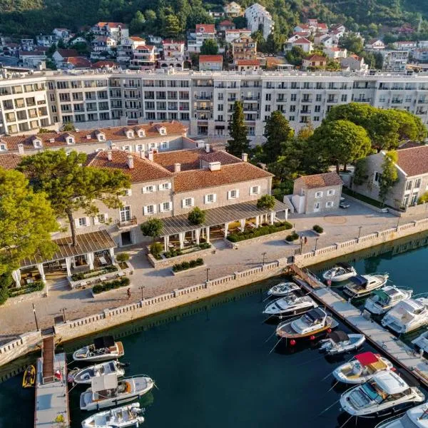 Lazure Hotel & Marina，位于Španjola的酒店