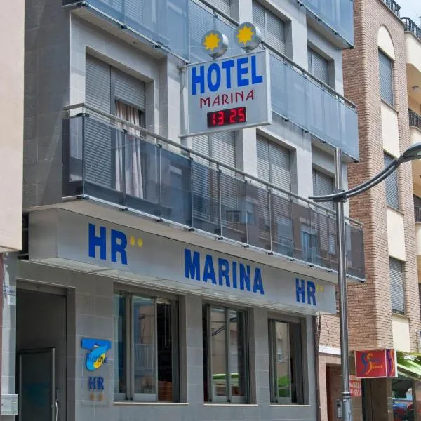 马里纳酒店，位于佩尼斯科拉的酒店