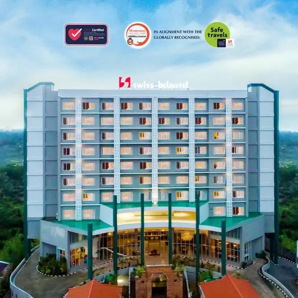 Swiss-Belhotel Pangkalpinang，位于邦加槟港的酒店