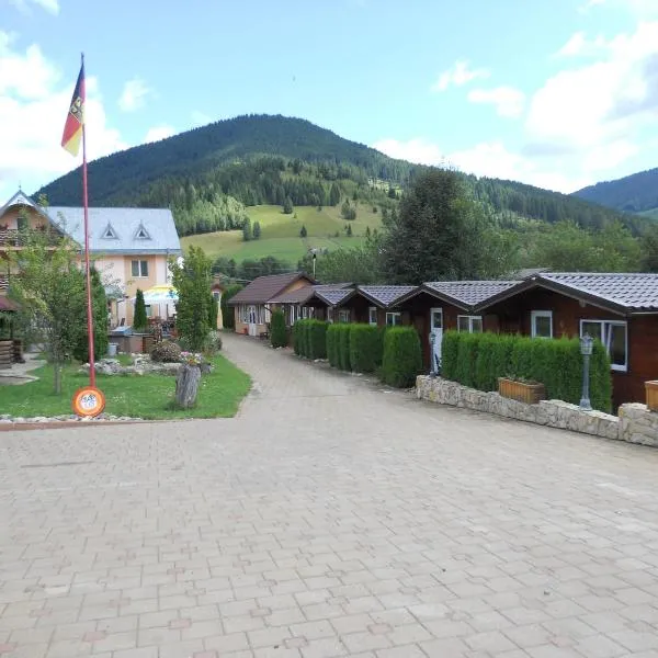 Pension, Camping & Biker Station zur Deutschen Eiche，位于Cîrlibaba Nouă的酒店