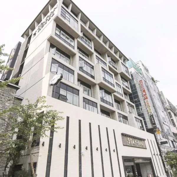 Gimhae Jangyu Stayin Hotel，位于金海市的酒店