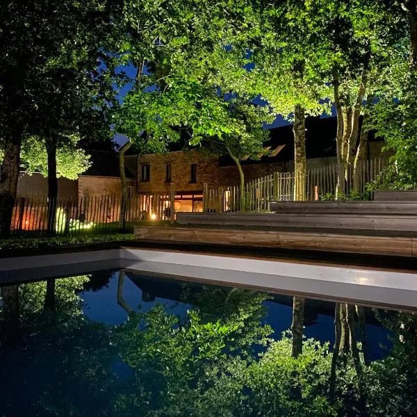 Domaine du Kelenn, Maison d'hôtes de charme avec piscine，位于Noyal-Muzillac的酒店