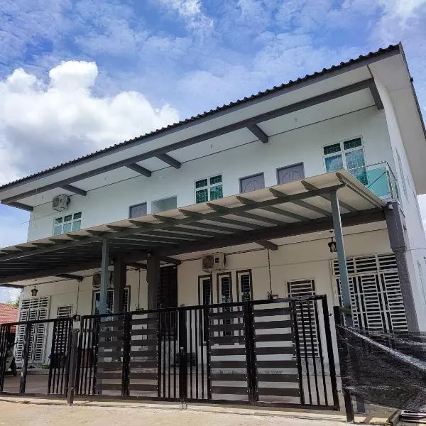Kayangan Inn,位于Rantau Panjang的酒店