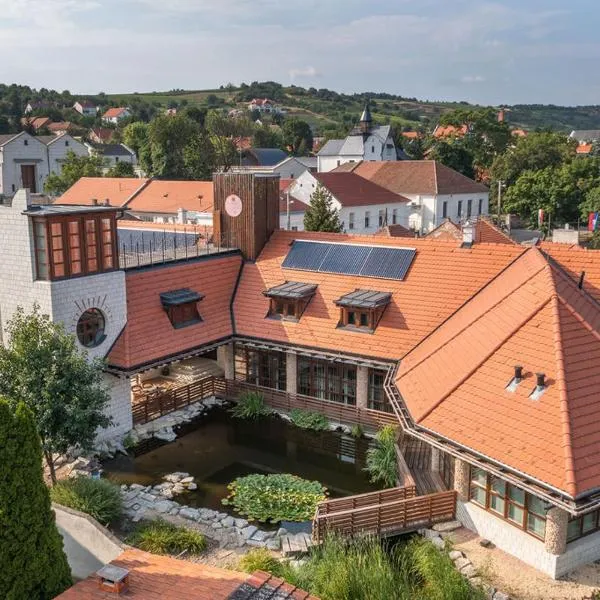 Furmint Ház，位于Rátka的酒店