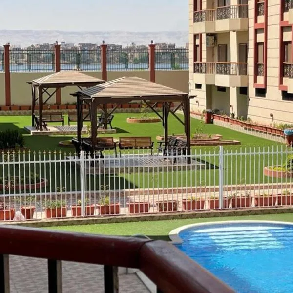 Kemet Apartment luxor，位于Al Marīs的酒店