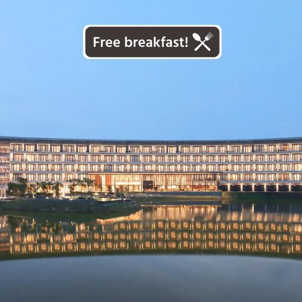 Hotel Santika Premiere Bandara Palembang，位于巨港的酒店