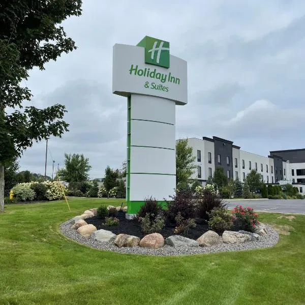 Holiday Inn & Suites Syracuse Airport - Liverpool, an IHG Hotel，位于利物浦的酒店