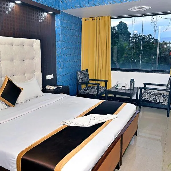 Hotel Rajhans International，位于帕格尔布尔的酒店