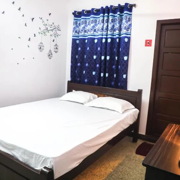 BlueMoon Homestay，位于蓬蒂切里的酒店