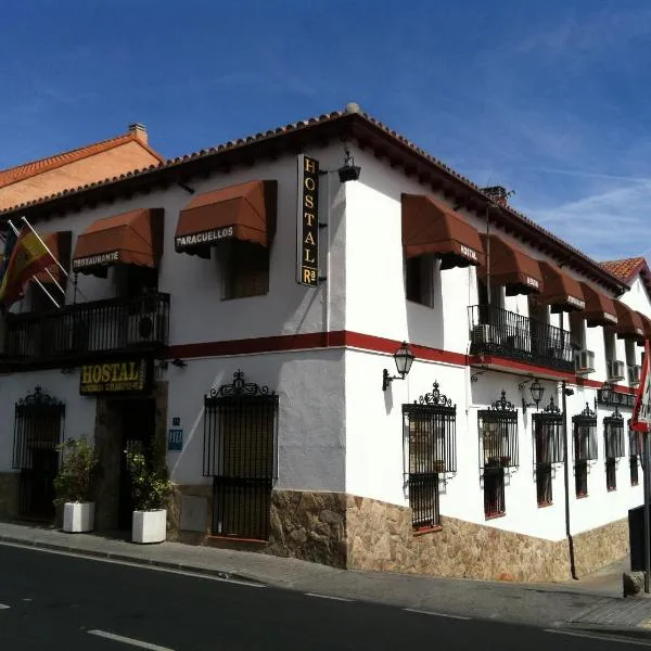 帕拉库罗斯旅馆，位于哈拉马河畔帕拉库埃略斯的酒店