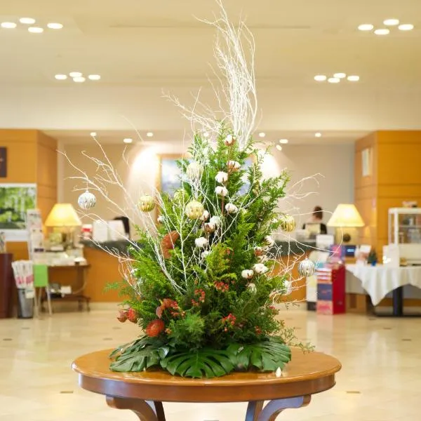 白山格兰德酒店，位于白山市的酒店