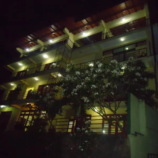 自然沃克酒店，位于康提的酒店