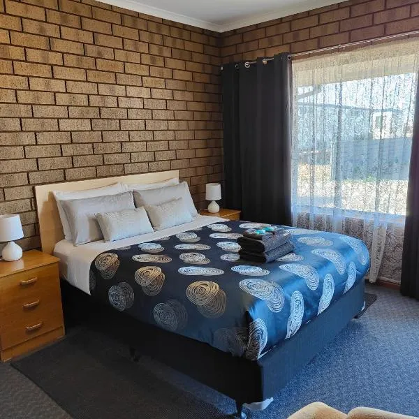 Airport Whyalla Motel，位于怀阿拉的酒店