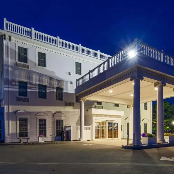 贝斯维斯特白宫酒店，位于Martells Mobile Home Court的酒店