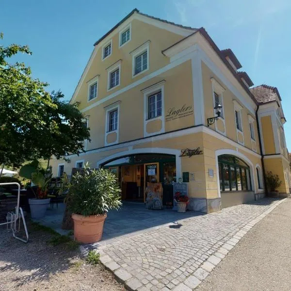 Hotel garni Weinberghof & Weingut Lagler，位于Aggsbach Dorf的酒店