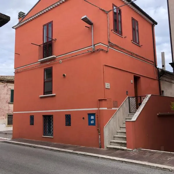 Casa Vico Torre，位于San Giuliano di Puglia的酒店