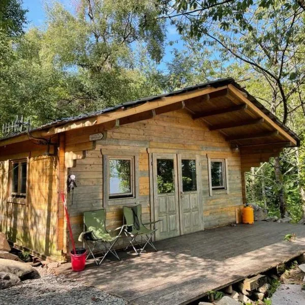 Beautiful 3-Bed Cottage in Tipperary，位于蒂珀雷里的酒店