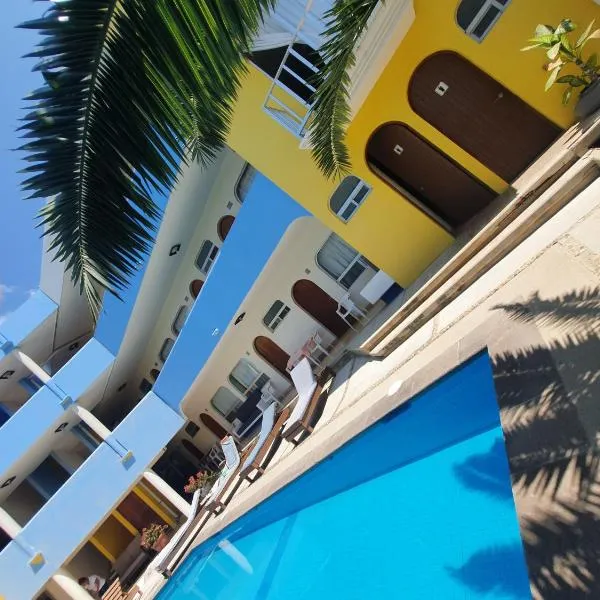 Hotel Kootznoowoo，位于Piedras Negras的酒店