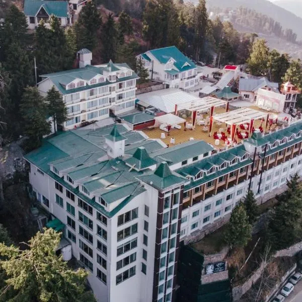 Royal Tulip Luxury Hotel, Kufri, Shimla，位于Mundaghat 的酒店