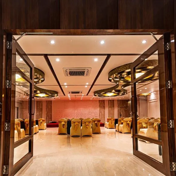 Regenta Inn Sambalpur, Farm Road，位于萨姆巴尔普尔的酒店