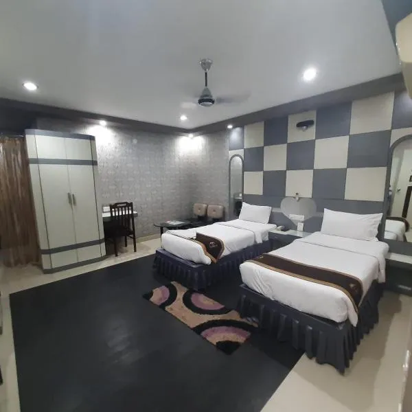 Hotel Corporate Inn, Patna，位于Khagaul的酒店