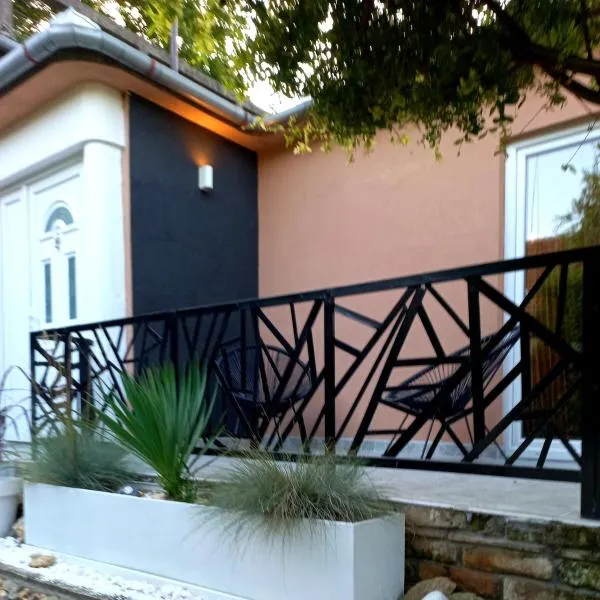 HOPE HOUSE PANONIJA，位于Panonija的酒店