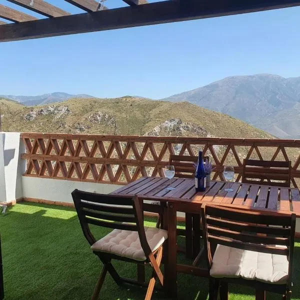 tuGuest Carataunas Apartment Alpujarra，位于Carataunas的酒店