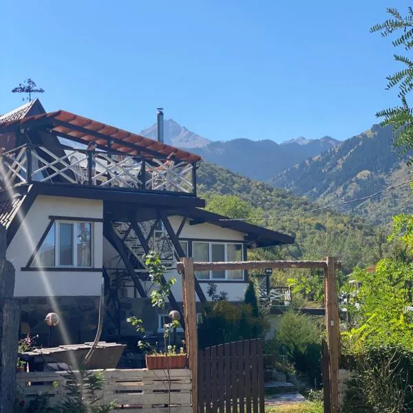 Dobri Dom，位于阿拉木图的酒店