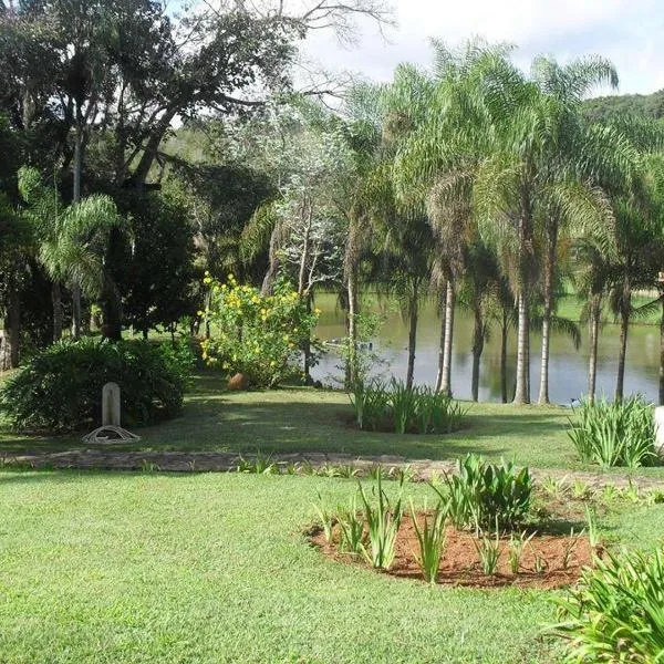 Pousada Encanto da Mata - Ecológica，位于Muzambinho的酒店