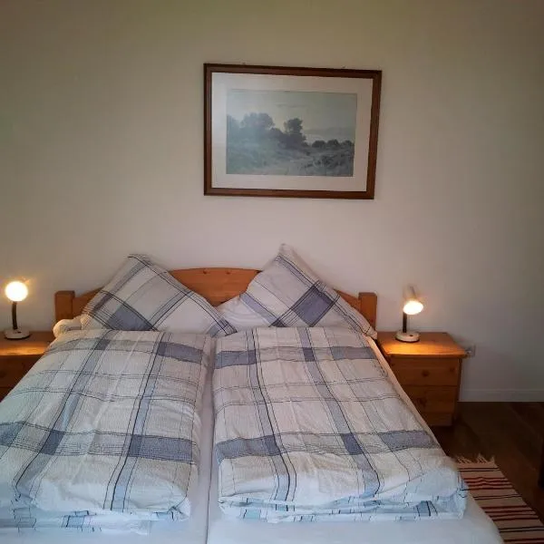 "Höper Mittelhof" Doppelzimmer Nr4，位于Lemkendorf的酒店