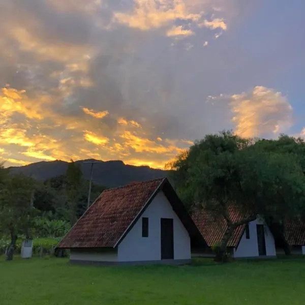 Pousada Pé da Serra，位于Santa Luísa de Baixo的酒店