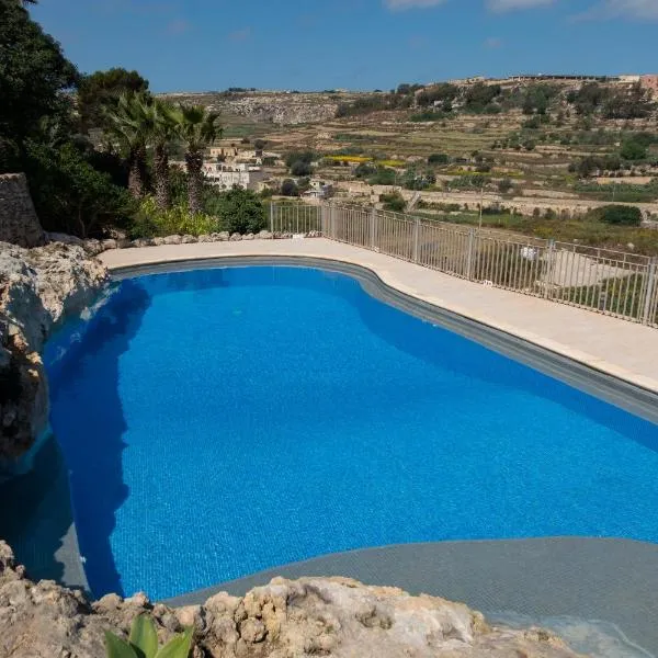 Villeleynah Holiday Home，位于Munxar的酒店