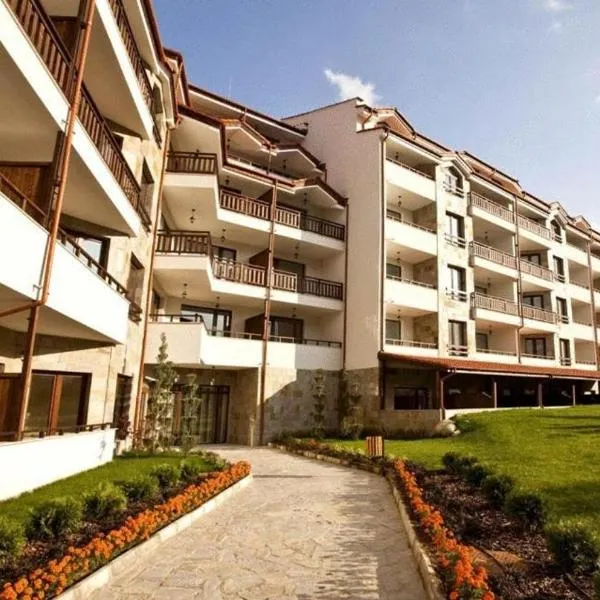 Parklands Hotel & Pool，位于班斯科的酒店