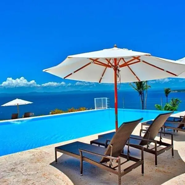 Vista Mare Spectacular Ocean View Spacious 2-Bedroom Condo, Samana，位于圣塔芭芭拉-山美纳的酒店