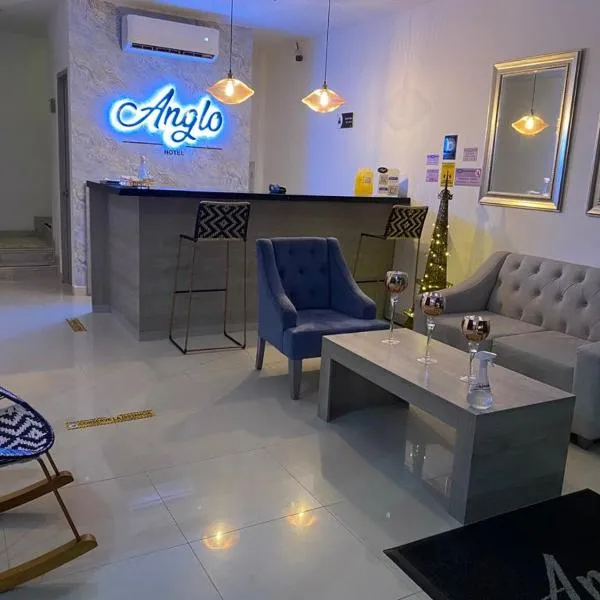 Hotel Anglo，位于阿帕尔塔多的酒店