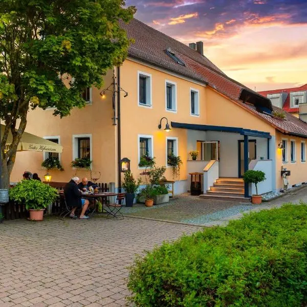 Hotel-Gasthof Rangau，位于安斯巴赫的酒店