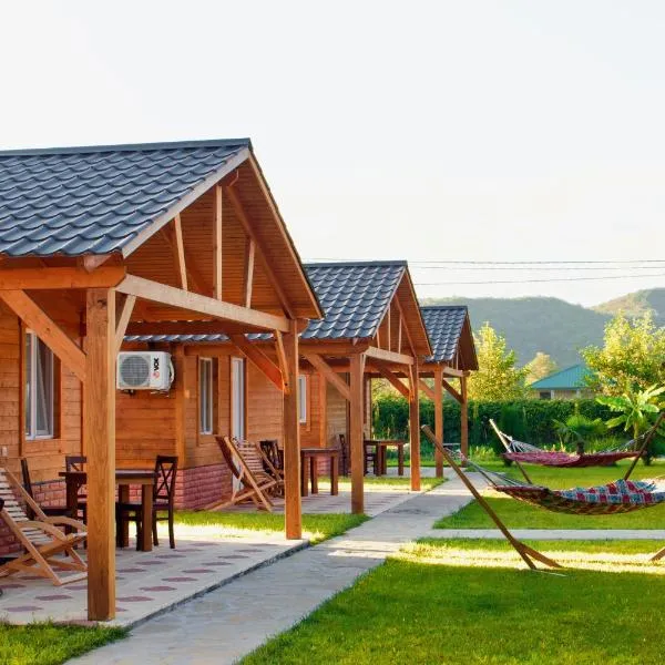 Finca Idoize Camping Hotel，位于Kinta的酒店
