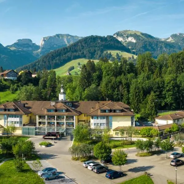 霍夫魏斯巴特酒店，位于施韦格阿尔卑的酒店