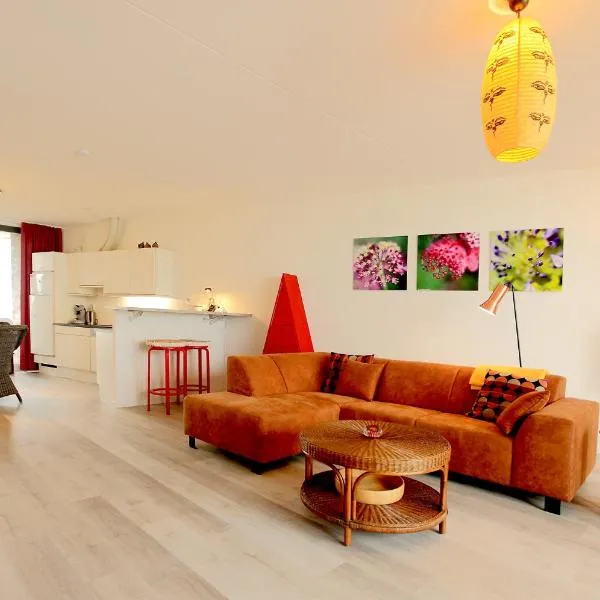 Kustverhuur, Appartement aan zee, Port Scaldis 05042，位于斯容代克的酒店